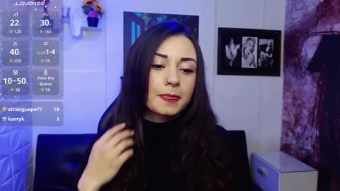 Snapshot of eva_rosell chatting on 8, 10, 2025 Eva online show from 8, 10, 2025