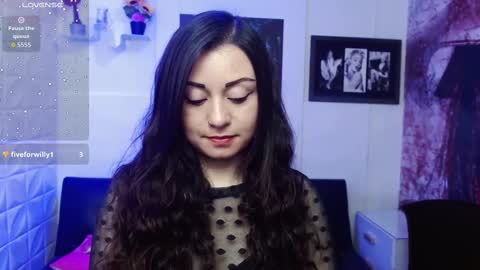 Snapshot of eva_rosell chatting on 9, 10, 2025 Eva online show from 9, 10, 2025