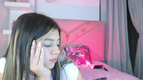 Eva Sin online show from 20, 9, 2025