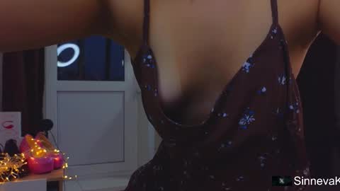 Snapshot of eva_sinn chatting on 1, 11, 2025 Hi there i am Eva and i wish create a nice community with you so join my Ticket Show for more pleasure online show from 1, 11, 2025