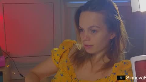 Snapshot of eva_sinn chatting on 25, 11, 2025 Hi there i am Eva and i wish create a nice community with you so join my Ticket Show for more pleasure online show from 25, 11, 2025