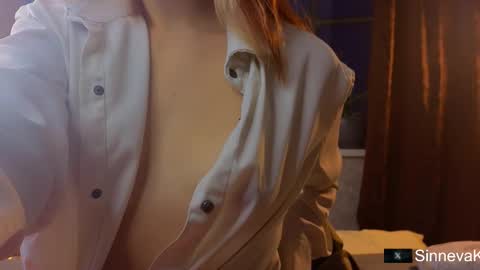 Snapshot of eva_sinn chatting on 1, 12, 2025 Hi there i am Eva and i wish create a nice community with you so join my Ticket Show for more pleasure online show from 1, 12, 2025