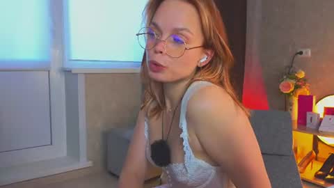 Hi there i am Eva and i wish create a nice community with you so join my Ticket Show for more pleasure online show from 19, 6, 2026