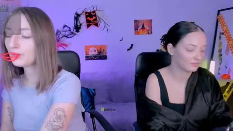 Snapshot of eva_smiith_ chatting on 22, 10, 2025 Eva online show from 22, 10, 2025