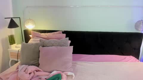 julieth online show from 12, 9, 2025