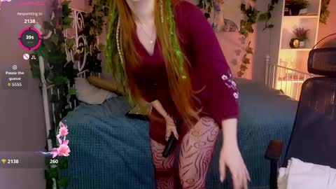 EvaBellea online show from 9, 6, 2026
