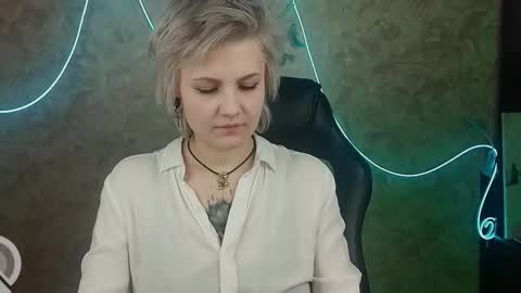 Eva Brownie online show from 27, 1, 2025