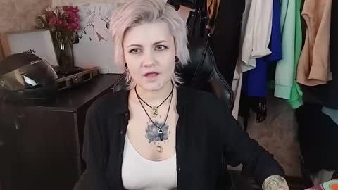 Eva Brownie online show from 22, 2, 2025