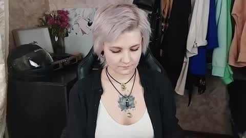 Eva Brownie online show from 22, 2, 2025
