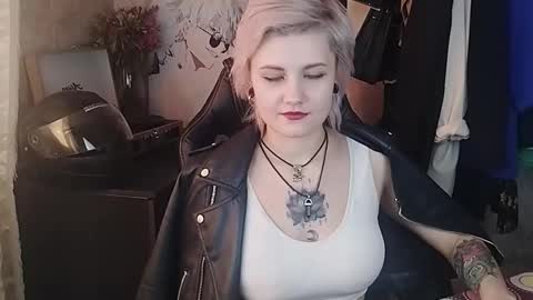 Eva Brownie online show from 27, 2, 2025