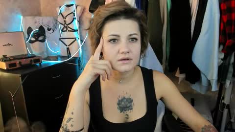 Eva Brownie online show from 13, 9, 2025