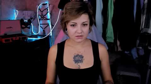 Eva Brownie online show from 2, 10, 2025