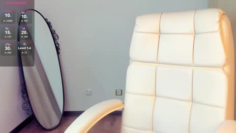 Snapshot of evacadooo chatting on 18, 1, 2025 Eva online show from 18, 1, 2025