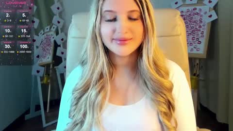 Snapshot of evacadooo chatting on 16, 2, 2025 Eva online show from 16, 2, 2025