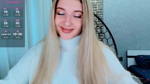 Snapshot of evacadooo chatting on 26, 10, 2025 Eva online show from 26, 10, 2025