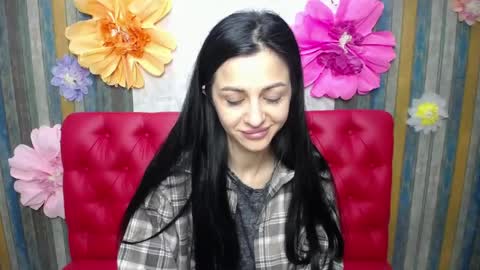EvaClarkk online show from 13, 5, 2026