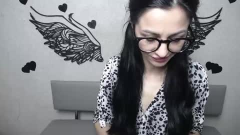 EvaClarkk online show from 14, 5, 2026