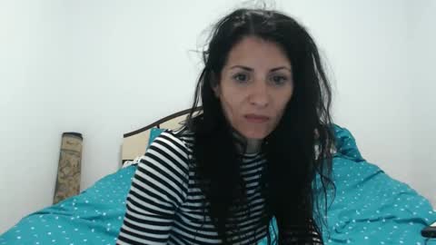 Snapshot of evacrisxxx chatting on 30, 4, 2026 hornycrissyyourlove online show from 30, 4, 2026