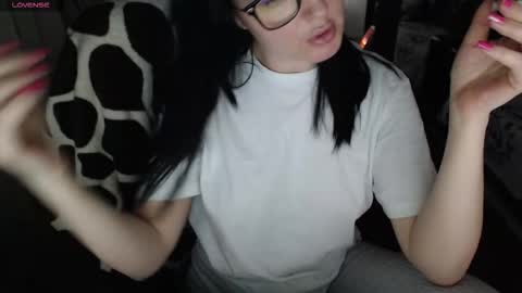 Snapshot of evadream1 chatting on 23, 2, 2026 EVADREAM online show from 23, 2, 2026