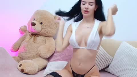Eva online show from 26, 2, 2025