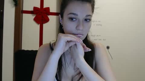 Eva online show from 18, 12, 2025