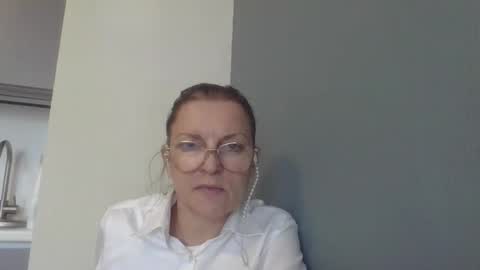evaglad online show from 19, 9, 2025