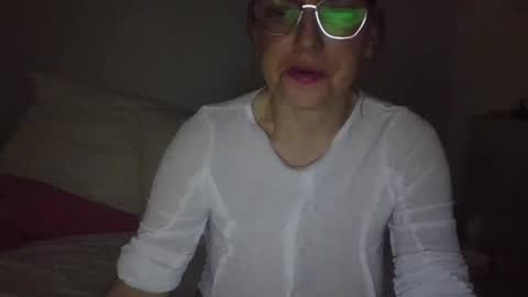 evaglad online show from 18, 10, 2025
