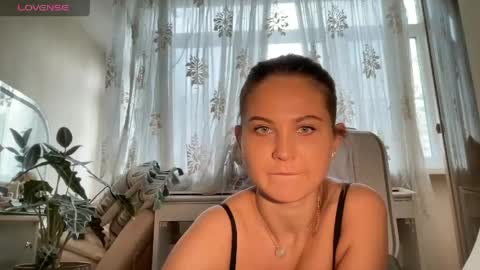 EvaHazard online show from 1, 5, 2026