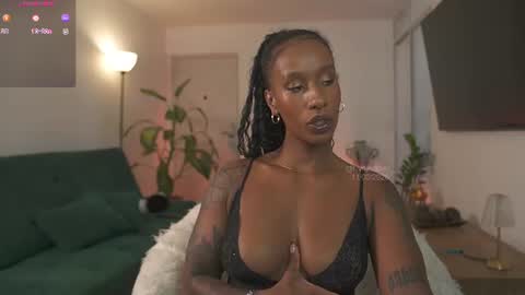 Snapshot of evajacksss_ chatting on 11, 6, 2026 evajacksss_ online show from 11, 6, 2026