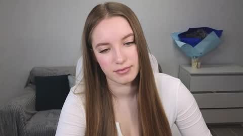 Snapshot of evajuly chatting on 23, 12, 2024 Eva online show from 23, 12, 2024