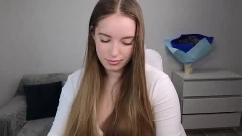 Snapshot of evajuly chatting on 13, 1, 2025 Eva online show from 13, 1, 2025