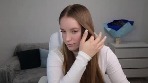 Snapshot of evajuly chatting on 21, 1, 2025 Eva online show from 21, 1, 2025