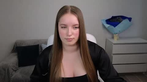 Snapshot of evajuly chatting on 6, 2, 2025 Eva online show from 6, 2, 2025