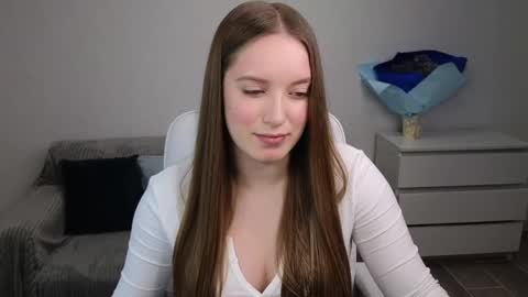 Snapshot of evajuly chatting on 11, 2, 2025 Eva online show from 11, 2, 2025