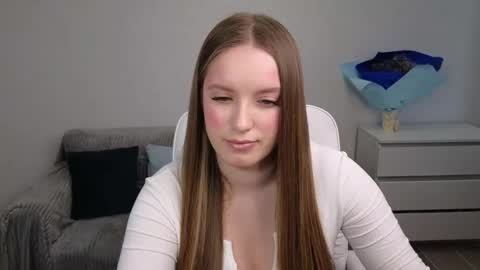 Snapshot of evajuly chatting on 26, 2, 2025 Eva online show from 26, 2, 2025