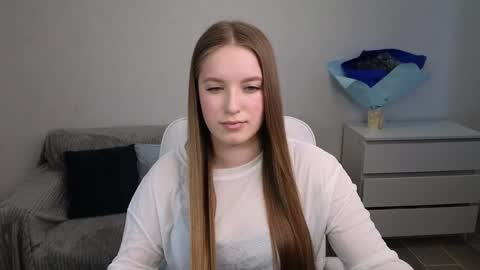 Snapshot of evajuly chatting on 27, 2, 2025 Eva online show from 27, 2, 2025