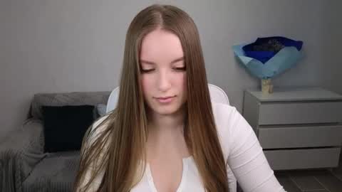 Snapshot of evajuly chatting on 28, 2, 2025 Eva online show from 28, 2, 2025