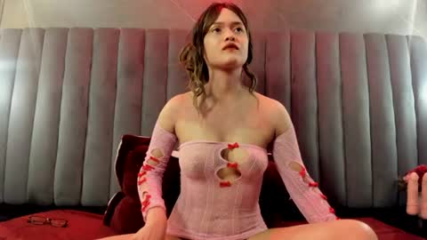 Snapshot of evalouisex_ chatting on 28, 6, 2026 evalouisex_ online show from 28, 6, 2026