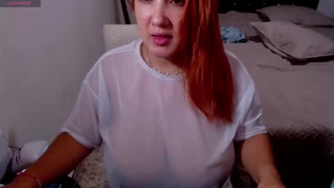 Snapshot of evamilff_ chatting on 2, 2, 2025 Eva online show from 2, 2, 2025