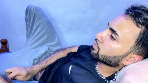 evan57036 online show from 11, 1, 2025