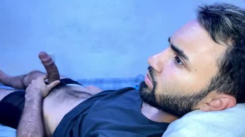 evan57036 online show from 24, 1, 2025