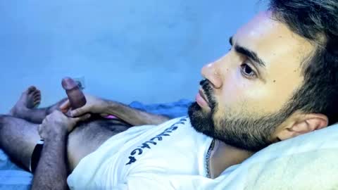 evan57036 online show from 28, 1, 2025