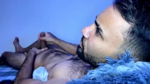 evan57036 online show from 17, 2, 2025