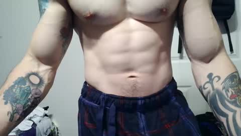 Snapshot of evancage chatting on 24, 12, 2024 evan cage online show from 24, 12, 2024