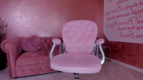 Eva online show from 14, 2, 2025