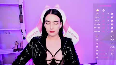 Streams schedule Wed Thursday Friday Saturday Sunday 1100-1700GMT Monday and Tuesday Day offs online show from 22, 2, 2025