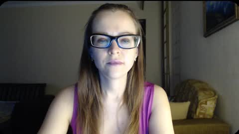 Snapshot of evangeline06 chatting on 4, 12, 2024 YourMistress online show from 4, 12, 2024