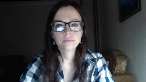 Snapshot of evangeline06 chatting on 26, 10, 2025 YourMistress online show from 26, 10, 2025