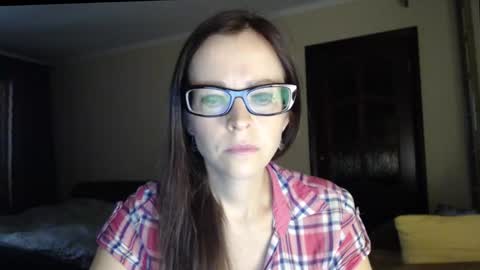 Snapshot of evangeline06 chatting on 30, 10, 2025 YourMistress online show from 30, 10, 2025