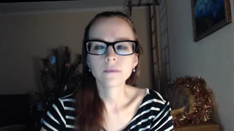 Snapshot of evangeline06 chatting on 13, 1, 2026 YourMistress online show from 13, 1, 2026